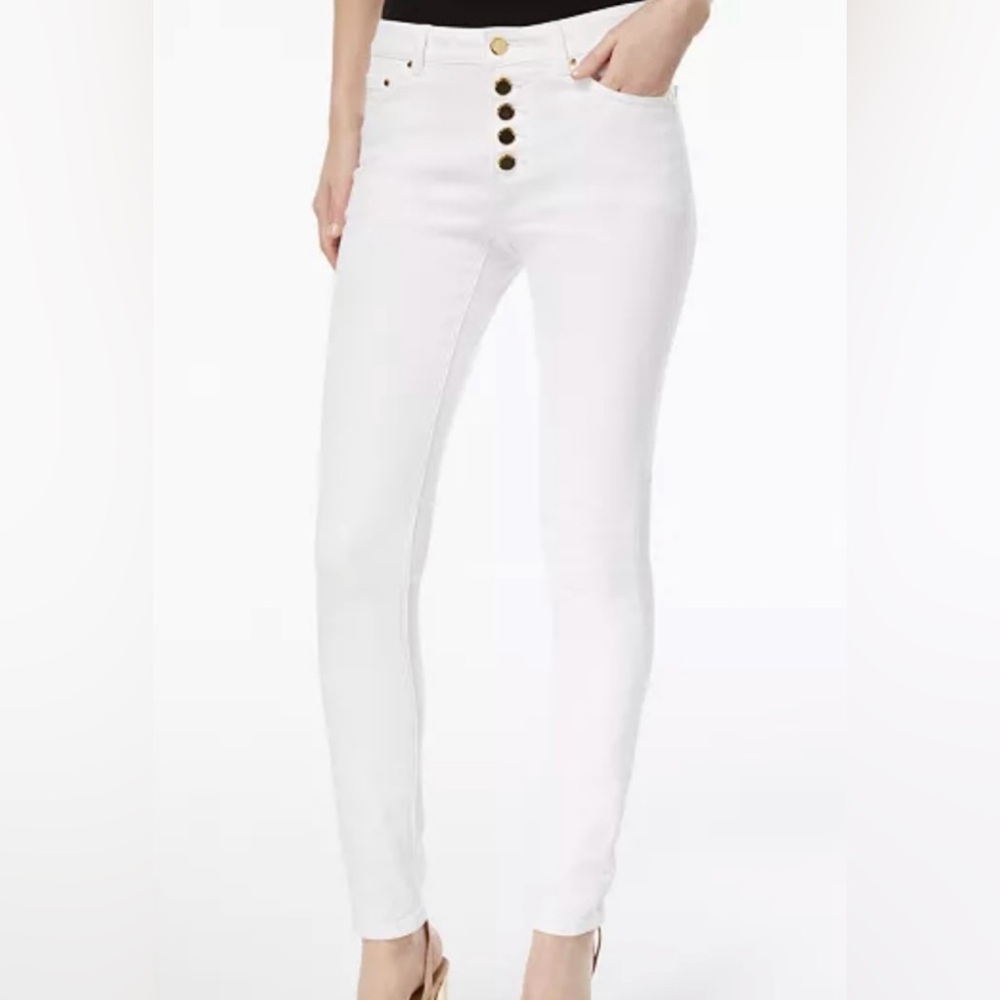 MICHAEL KORS Selma skinny high rise with some stretch button fly white jeans.
